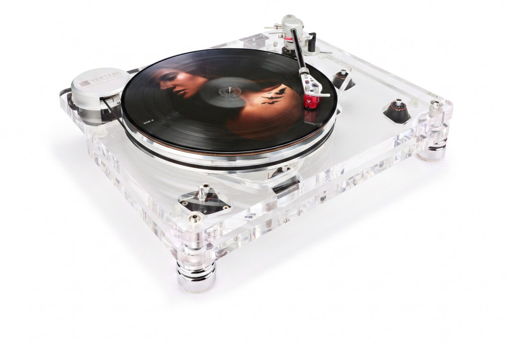 Vertere MG-1 Magic Groove Plattenspieler mit Acrylzarge